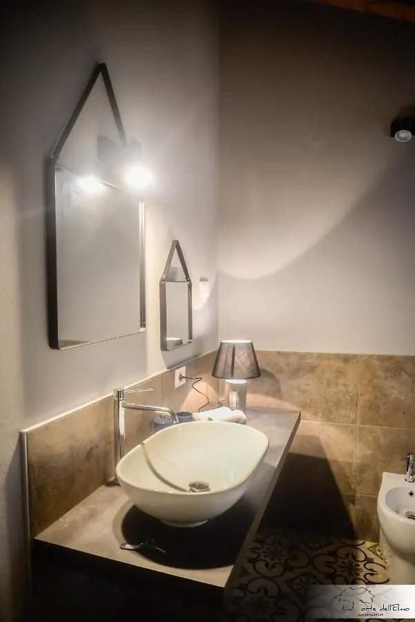 La Corte Dell'Elmo Salò Bed & Breakfast